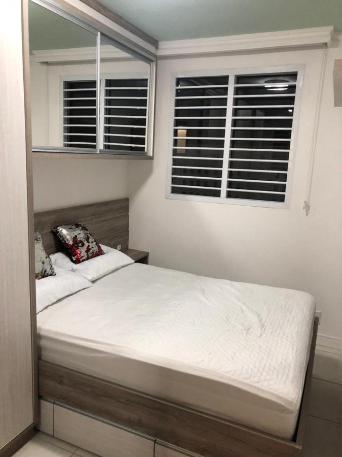 شقة Piçarras  في Apto Em Easy Club Encantador Com Piscina. المظهر الخارجي الصورة